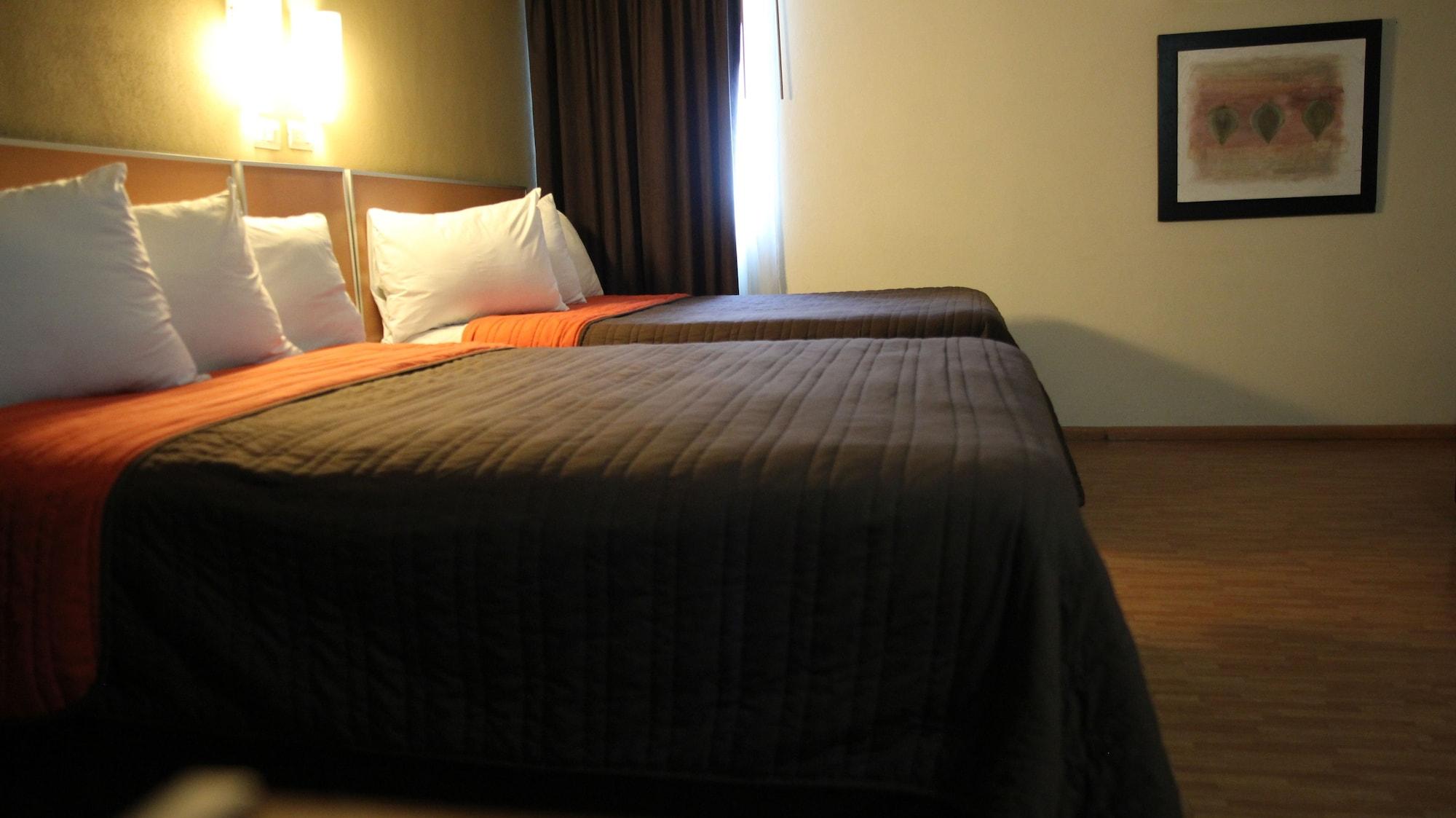 Kasa Hotel & Suites Irapuato Exterior photo