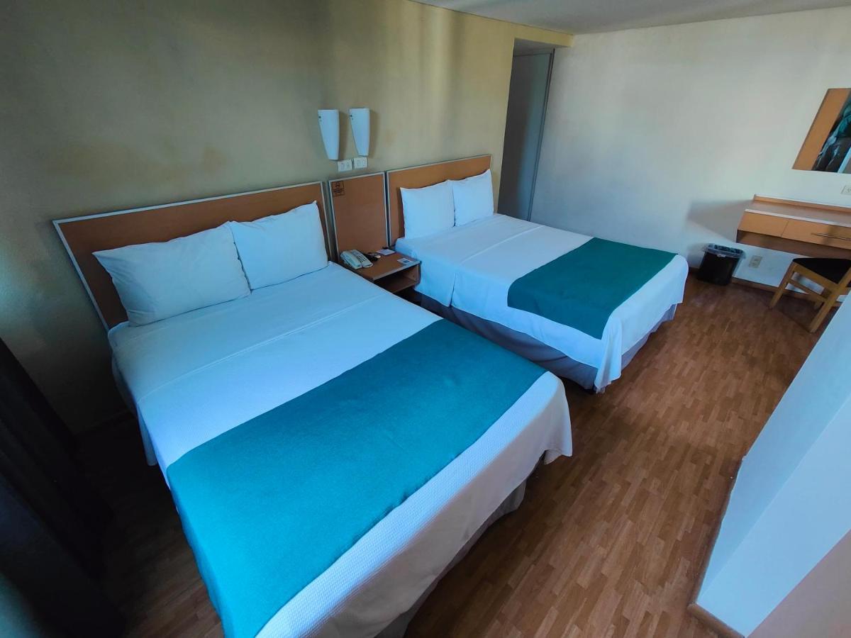 Kasa Hotel & Suites Irapuato Exterior photo