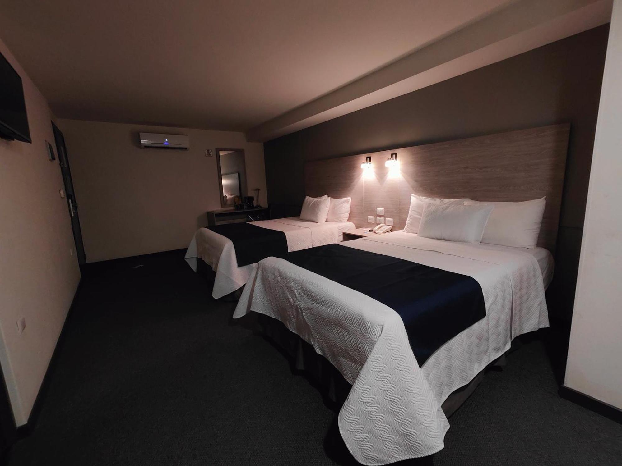 Kasa Hotel & Suites Irapuato Exterior photo